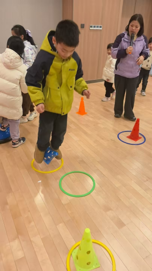 ����Ȥѧ����ʱ���и�Ů��ͯ����Ķ�ͯ�Ѻö���Ӫ�˷�����